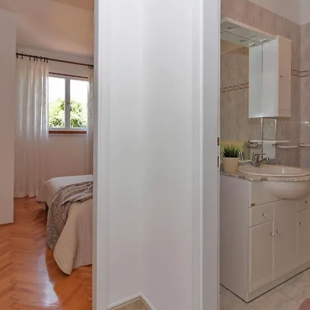 Nina In - Istrien Gasthof Rovinj